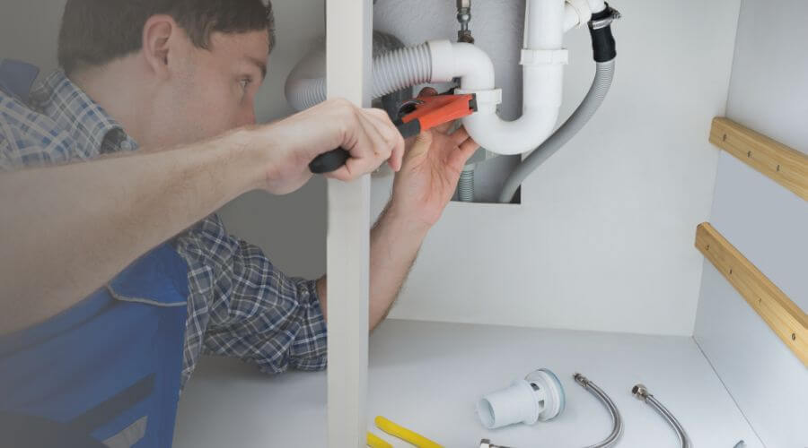 Local tankless water heater installation in Carman, IL